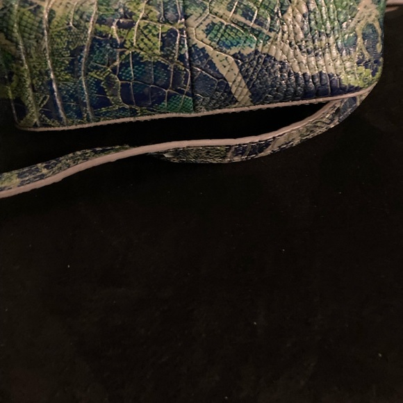 Brahmin Green Viper Bag - Picture 8 of 16